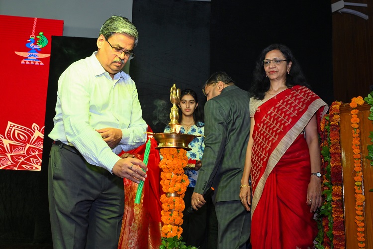 महिला संघ ने सांस्कृतिक संध्या में बांधी समा