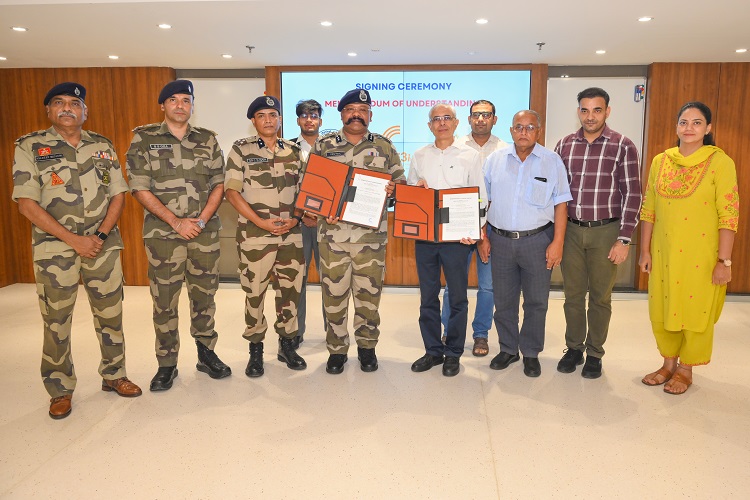 MoU Signing between CISF and C3iHub