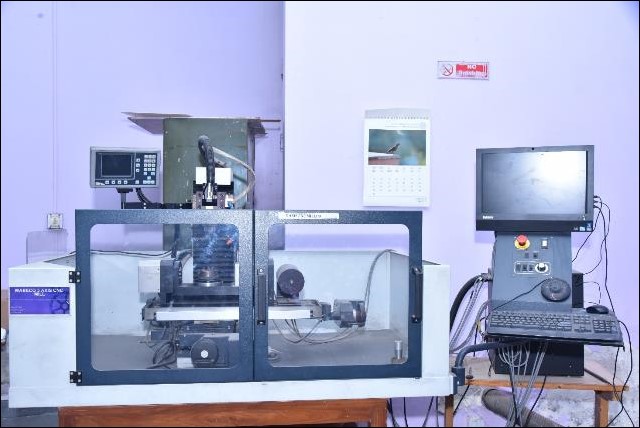 CNC Milling Machine (5-Axis)
