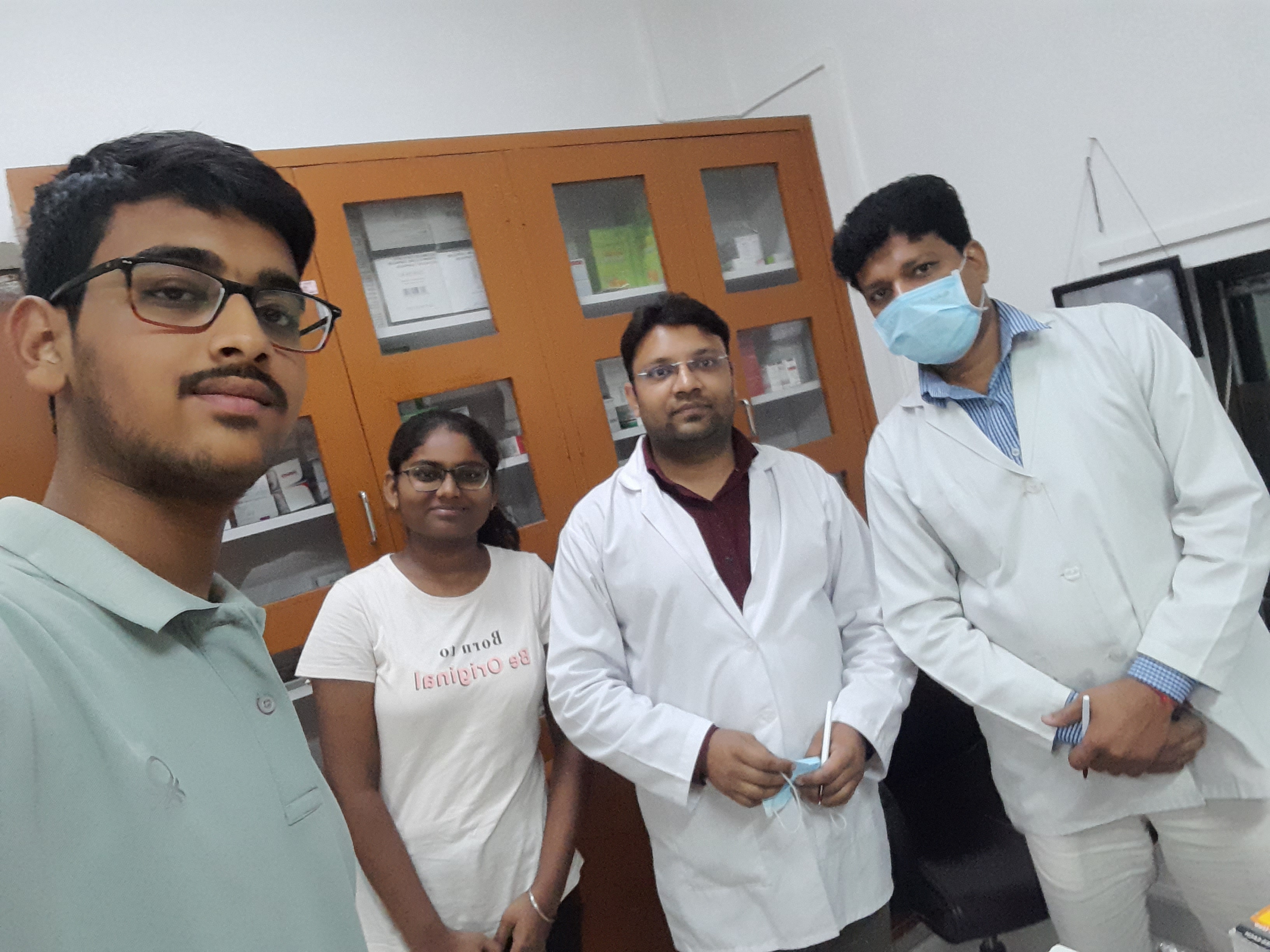 Volunteers at Health Centre Slider Image 2